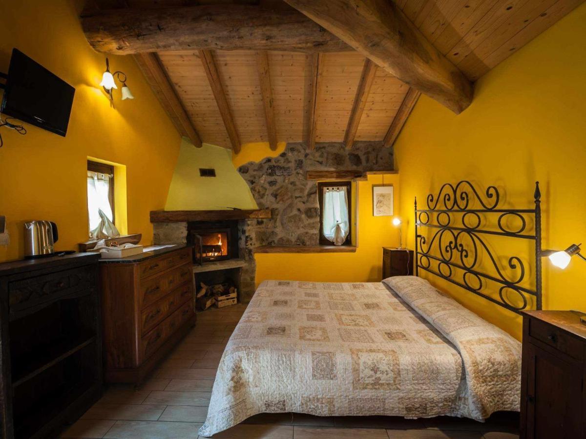 Agriturismo Al Marnich Schignano  Exteriér fotografie